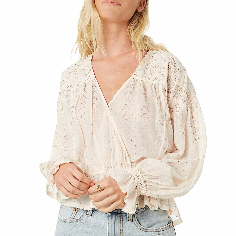 Free People✨Snowy Sand blouse
